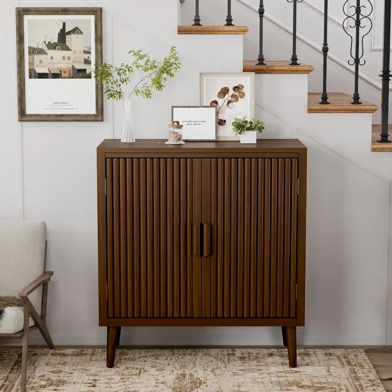 Buffet/Bahut à deux portes en noyer avec motifs à rayures verticales marron modernes