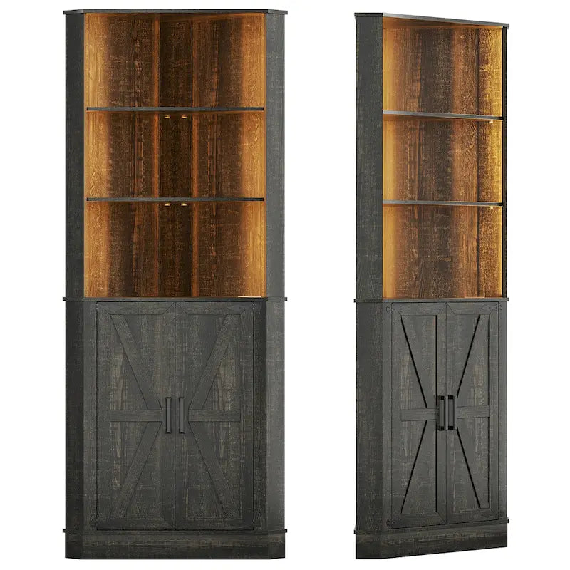 Meuble d'angle haut de rangement avec lumières LED, étagères ouvertes et porte coulissante style grange, blanc