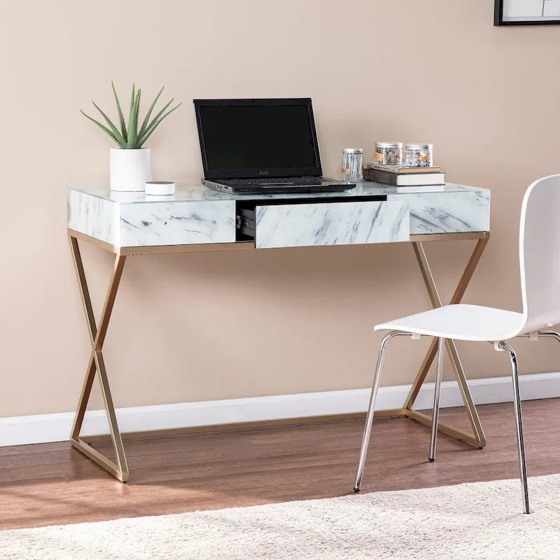 Bureau d'écriture glamour en faux marbre avec cadre en métal doré et tiroir à ouverture par poussée