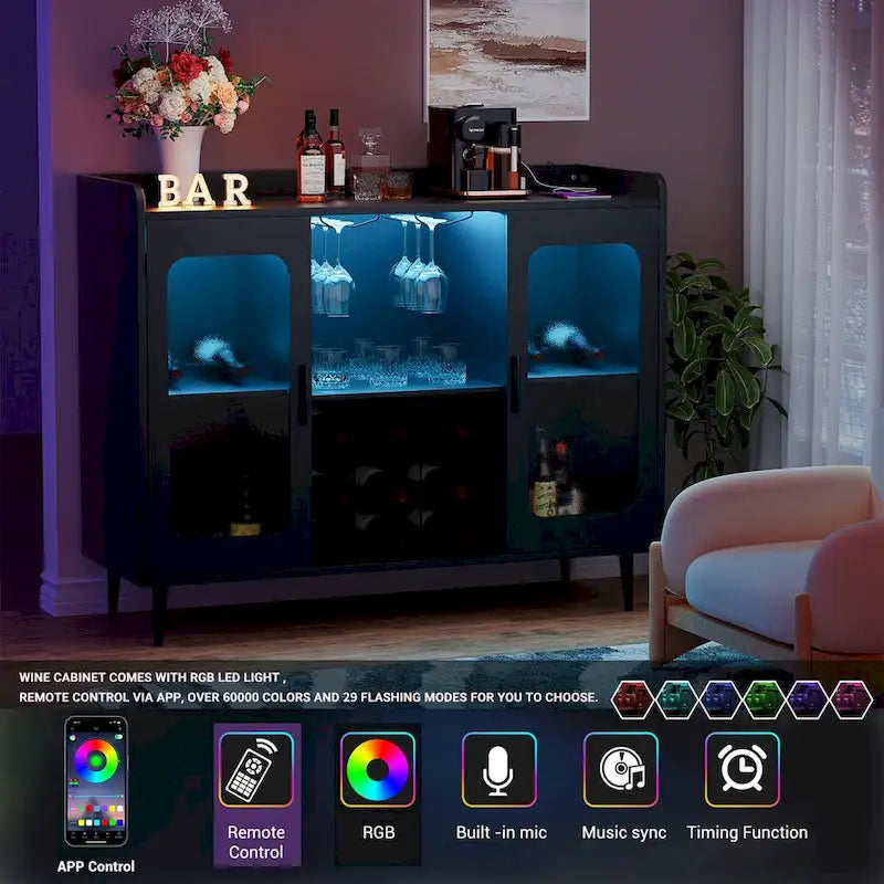 Buffet industriel noir avec lumières LED et casier à vin