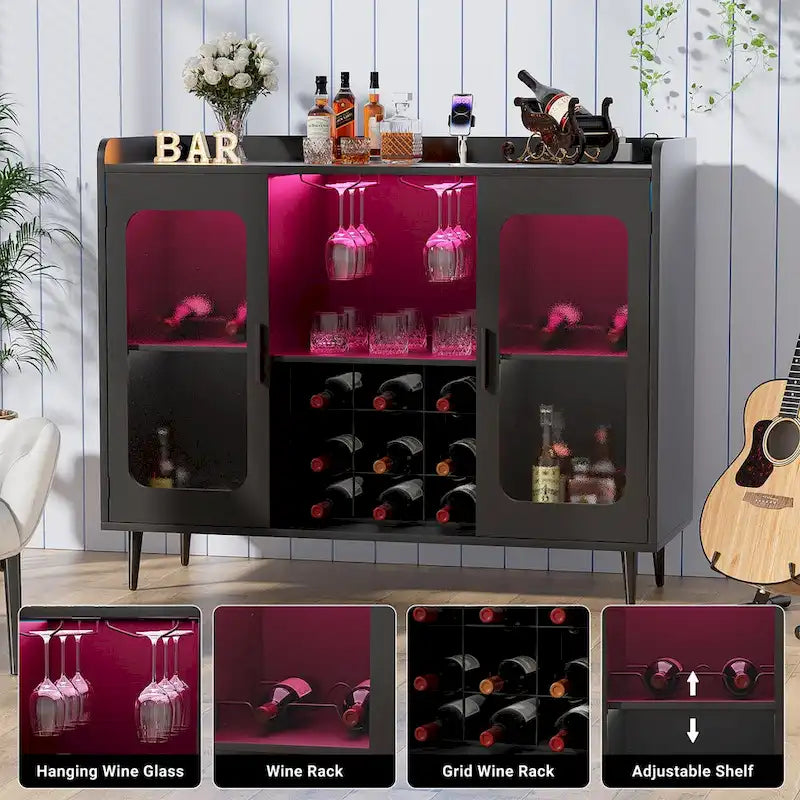 Buffet industriel noir avec lumières LED et casier à vin